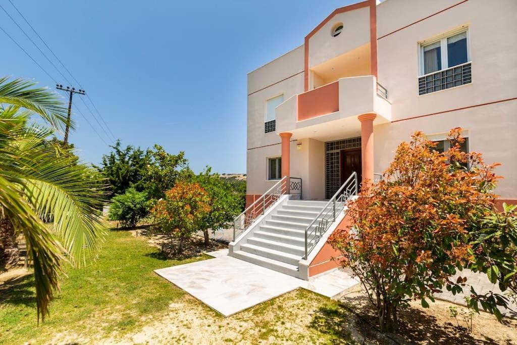 Villa Serenity Kymi Exterior photo